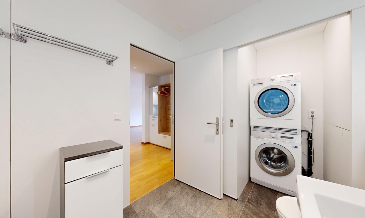 Sehr gepflegte 2.5-Zimmer Wohnung mit gedecktem Balkon an ruhiger Lage - 8