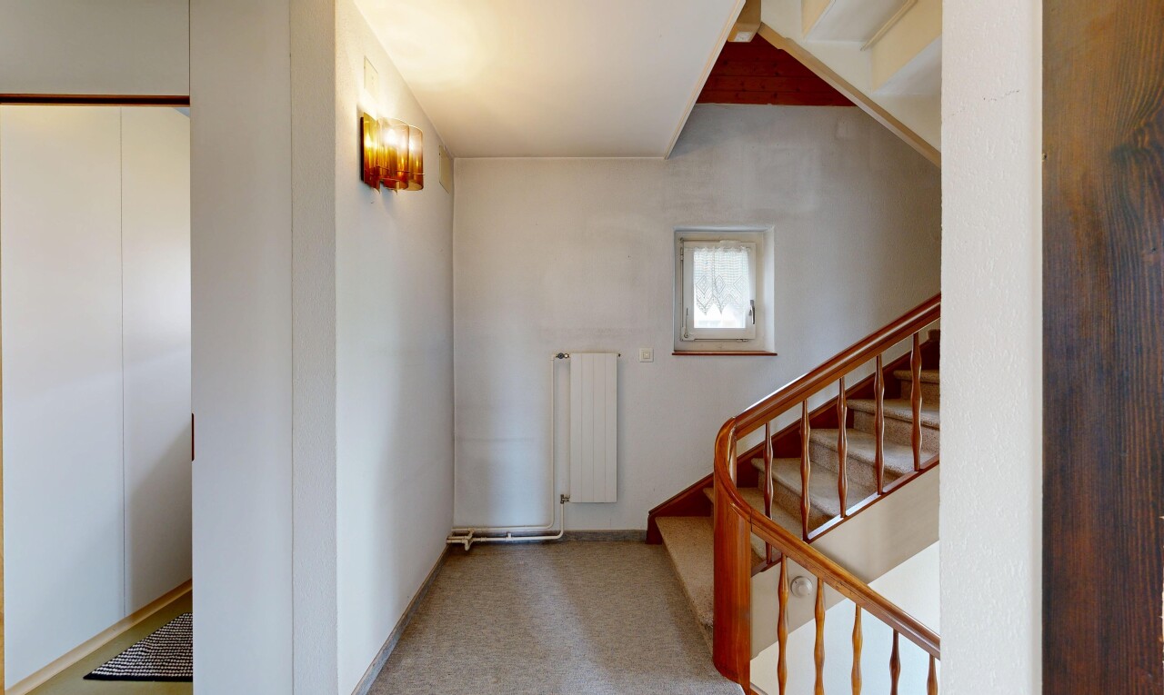 Freistehendes Einfamilienhaus mit vielseitigen Möglichkeiten - 7