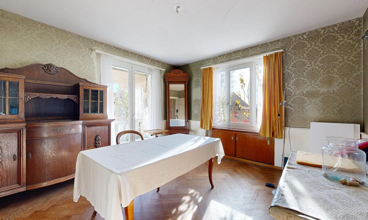 Historisches 5-Zimmerhaus mit Ausbaupotenzial und grossem Garten - 2