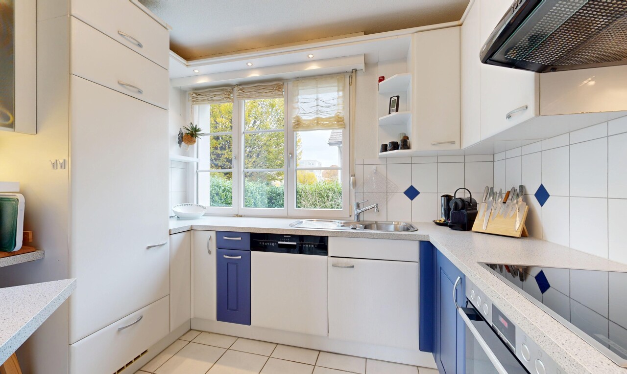 Charmantes Einfamilienhaus 4.5 Zimmer mit Potenzial und idealer Lage - 3