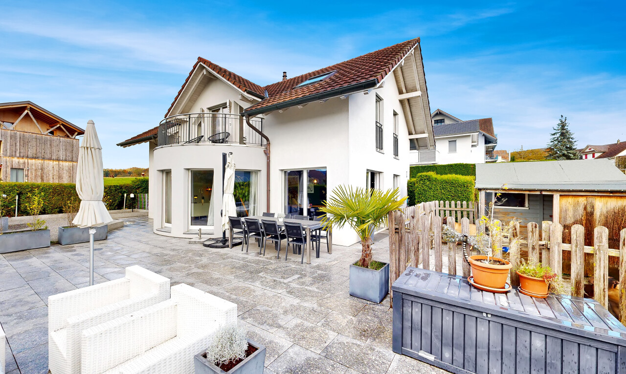 Modernes 5.5-Zimmer-Einfamilienhaus in Kleinwangen - 1