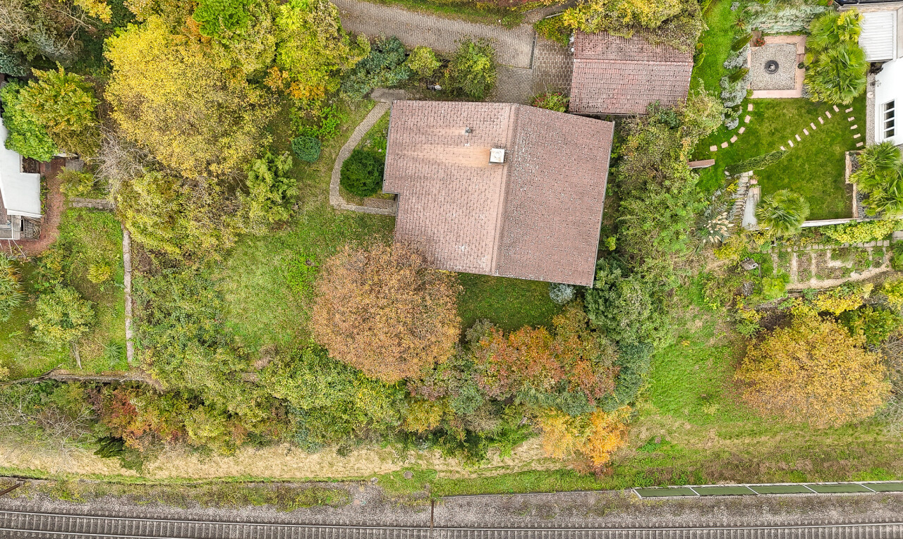 Attraktives Baugrundstück an sonniger Lage - 1