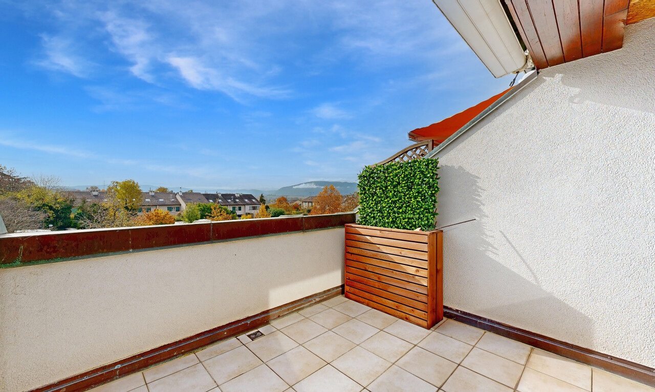 Attique in à Perly - 3