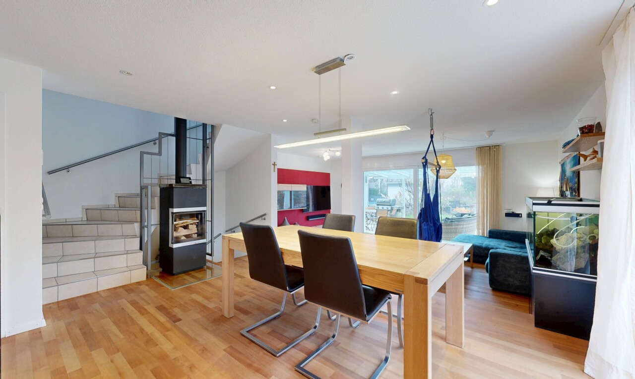 Nachhaltiges 6½-Zimmer-Reiheneckhaus mit Pilatusblick - 3