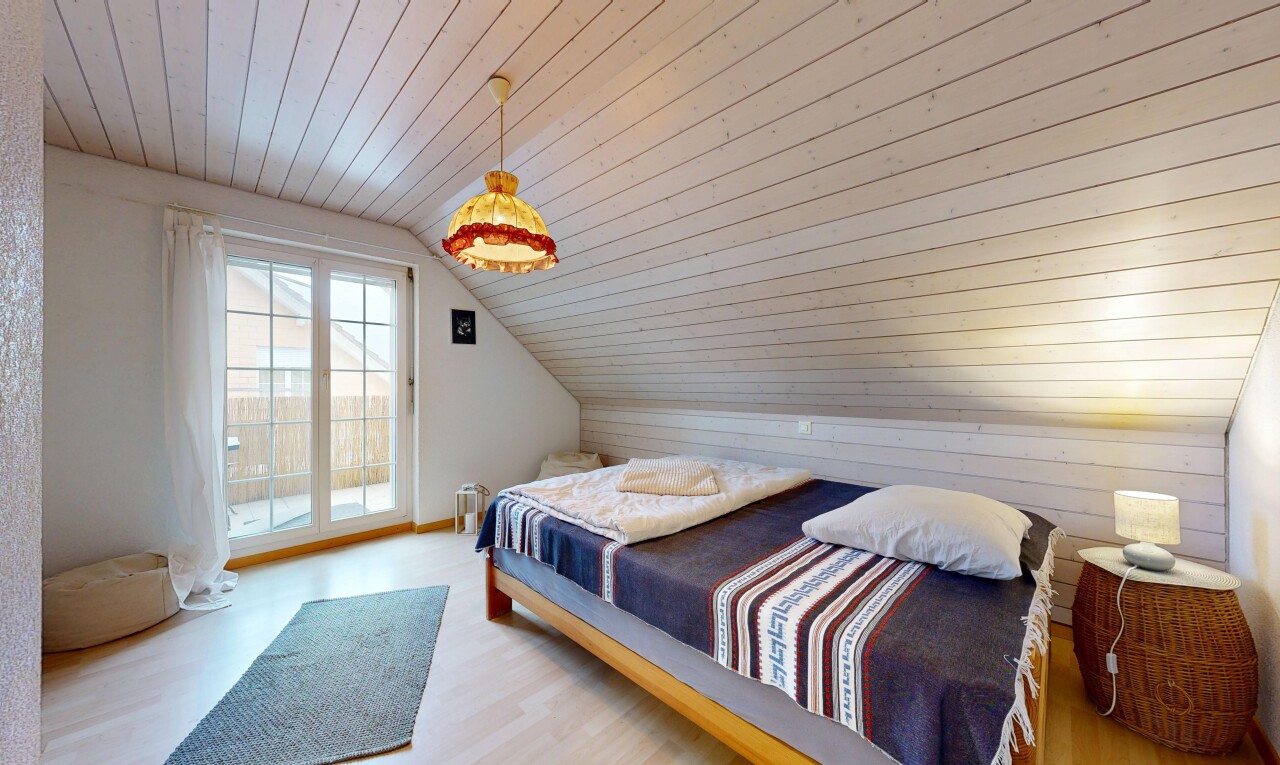 Freistehendes 5.5-Zimmer Einfamilienhaus in ruhiger Sackgasse - 7