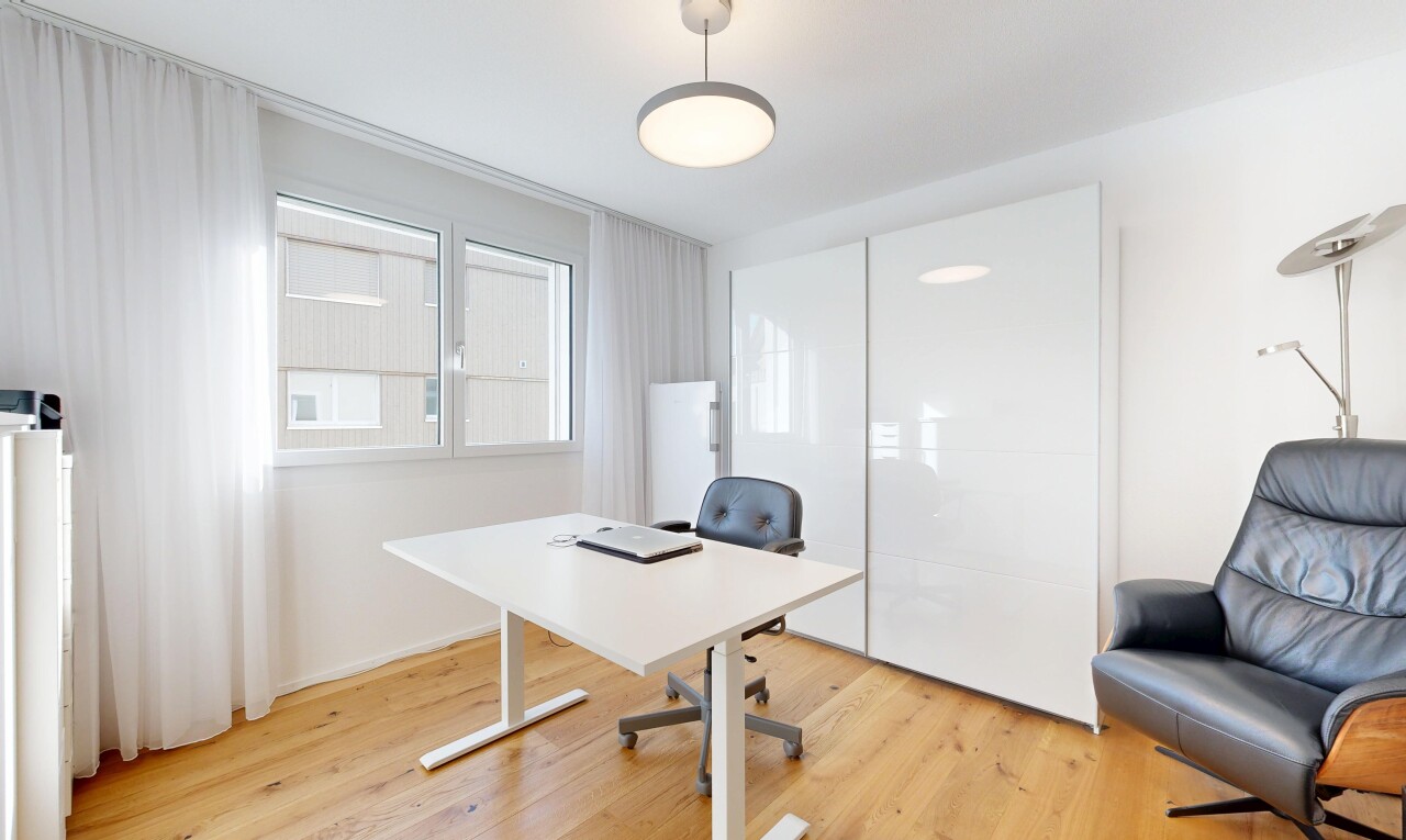 Moderne 4.5-Zimmerwohnung mit grossem Balkon und hochwertiger Küche - 7