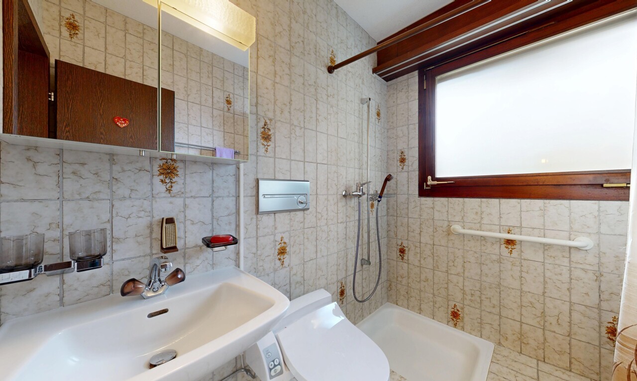 Charmantes Einfamilienhaus mit Potenzial und Ausblick - 4