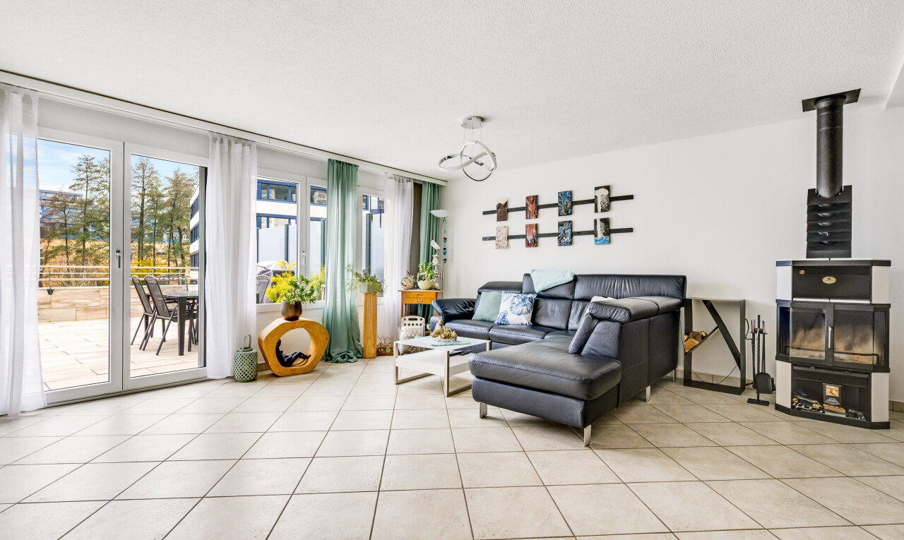 4.5-Zimmer-Reihenhaus mit grosszügiger Terrasse in Wollerau - 1