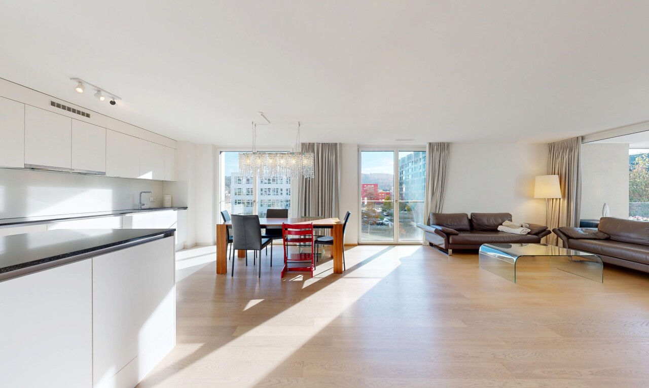 Hochwertige 4.5-Zimmer-Wohnung - 0