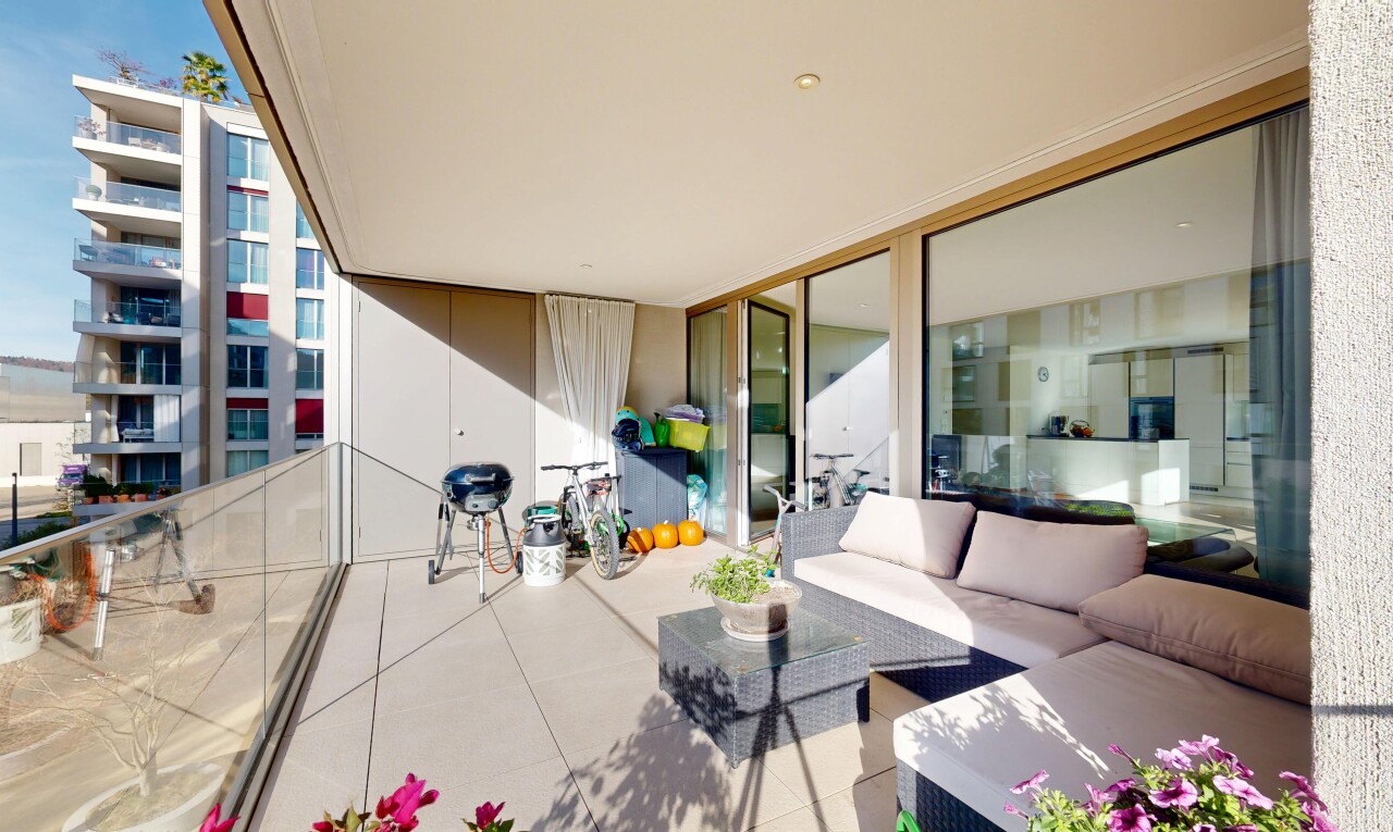 Hochwertige 4.5-Zimmer-Wohnung - 3