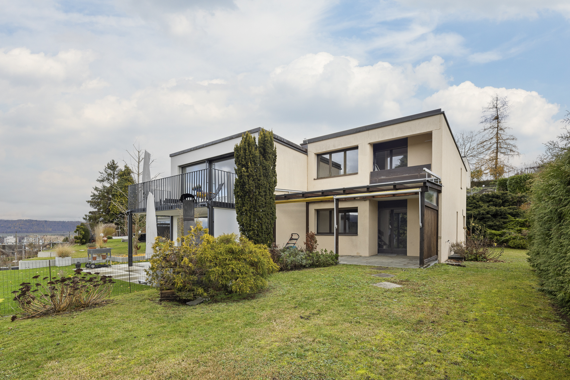 Rohdiamant an schöner Lage zum Gestalten und Verwirklichen - 0