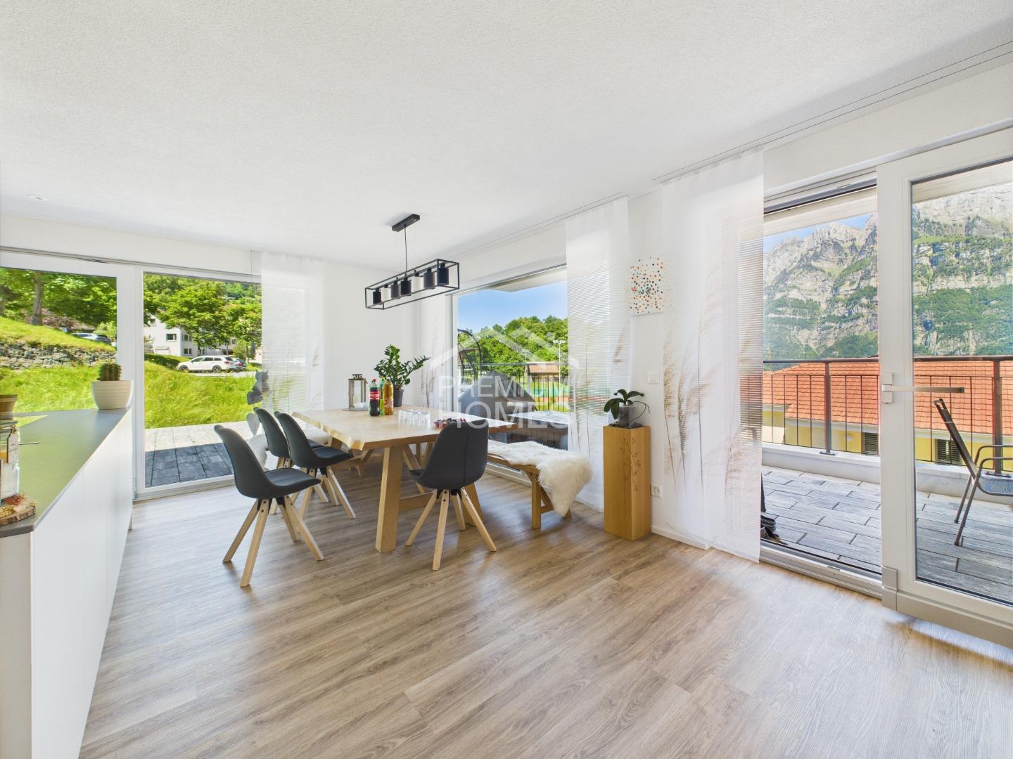 Neuwertiger Wohn(r)traum mit Seeluft und Gipfelblick - 1