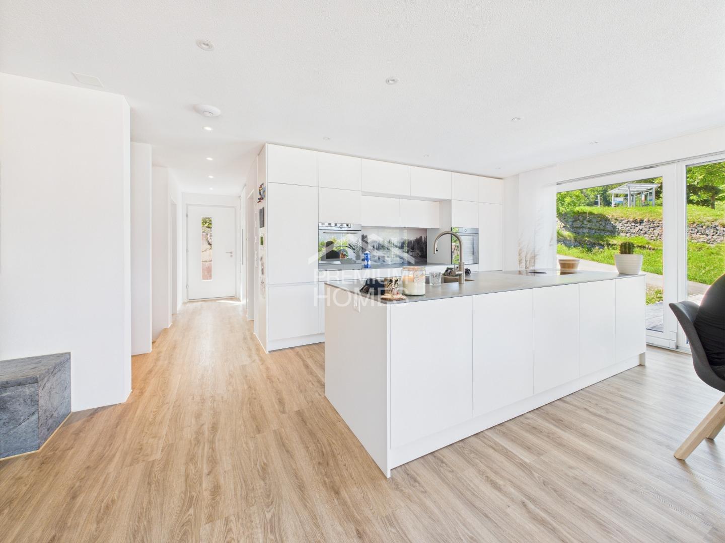 Neuwertiger Wohn(r)traum mit Seeluft und Gipfelblick - 5