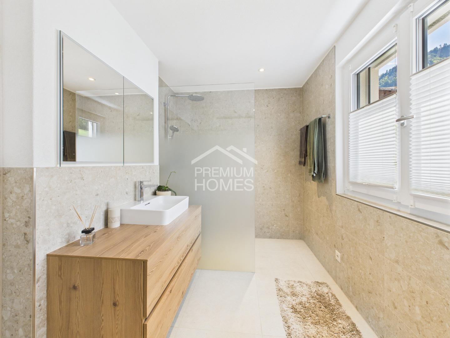 Neuwertiger Wohn(r)traum mit Seeluft und Gipfelblick - 8