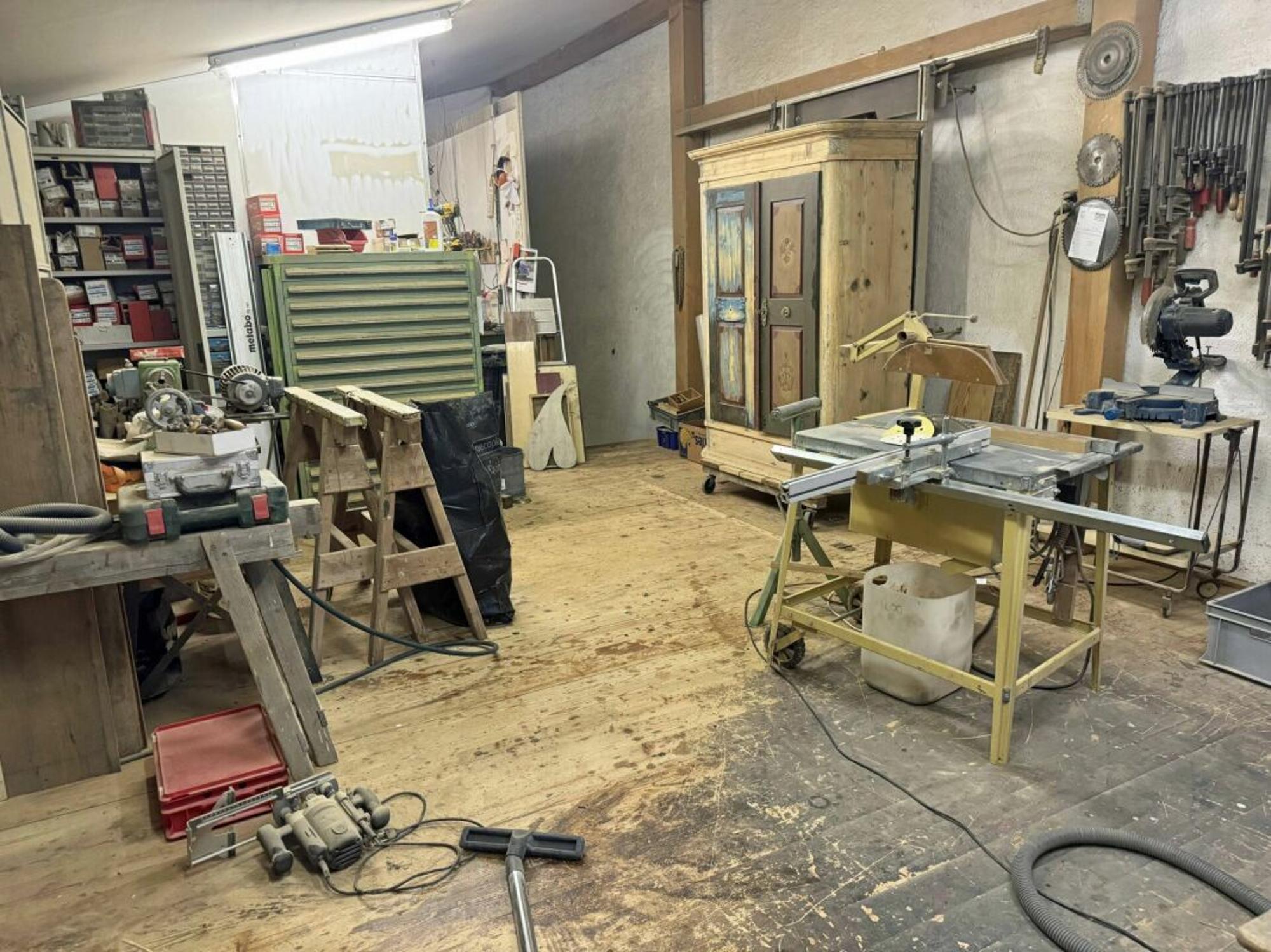 Living and working under one roof - 10