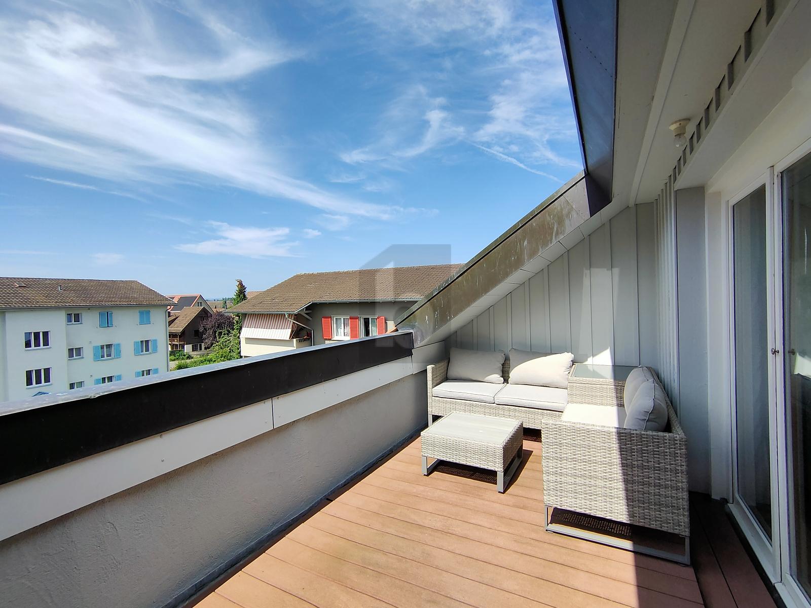 ETABLIERT, MIT TOP-DACHWOHNUNG UND WIRTEWOHNUNG - 1