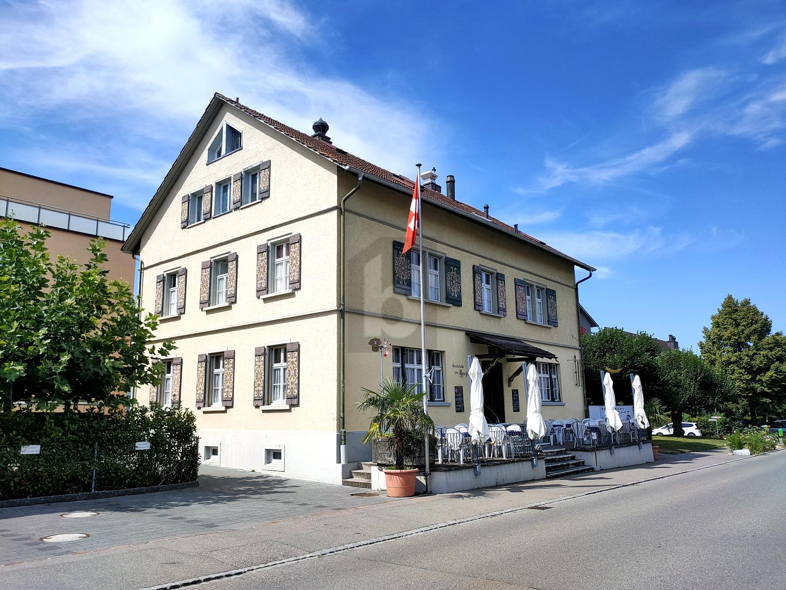 ETABLIERT, MIT TOP-DACHWOHNUNG UND WIRTEWOHNUNG - 3