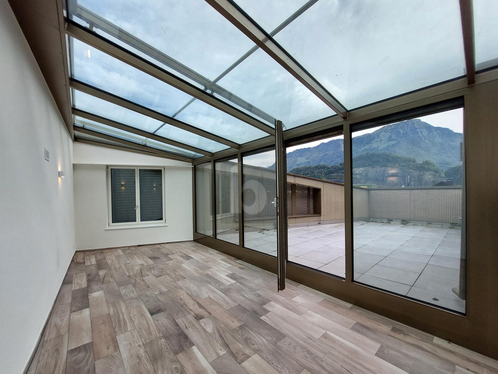 PRESTIGE-BÜRO AM SEE MIT EXKLUSIVER DACHTERRASSE! - 0