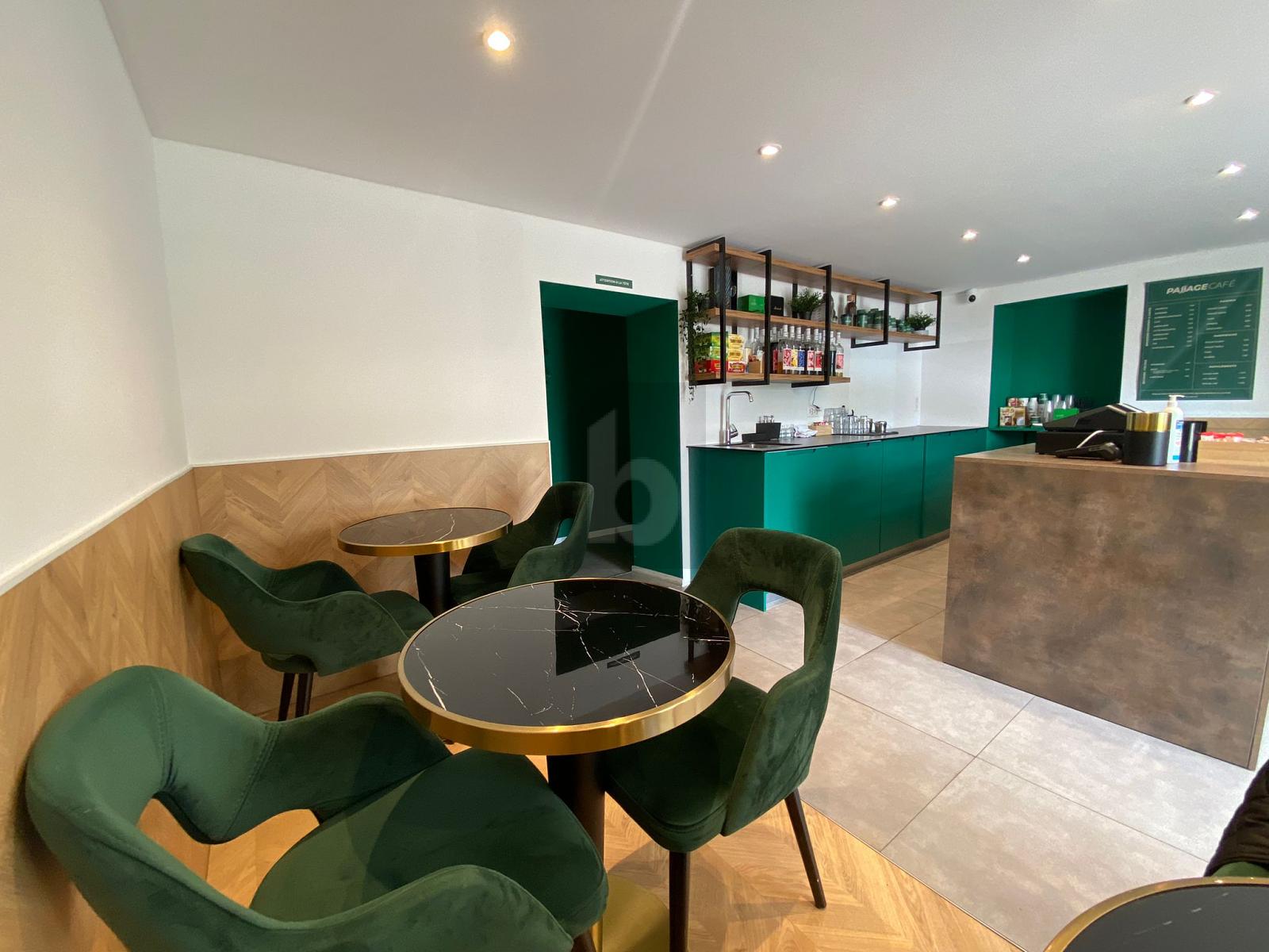 TEA ROOM MODERNE DANS LE VIEUX CAROUGE - 1