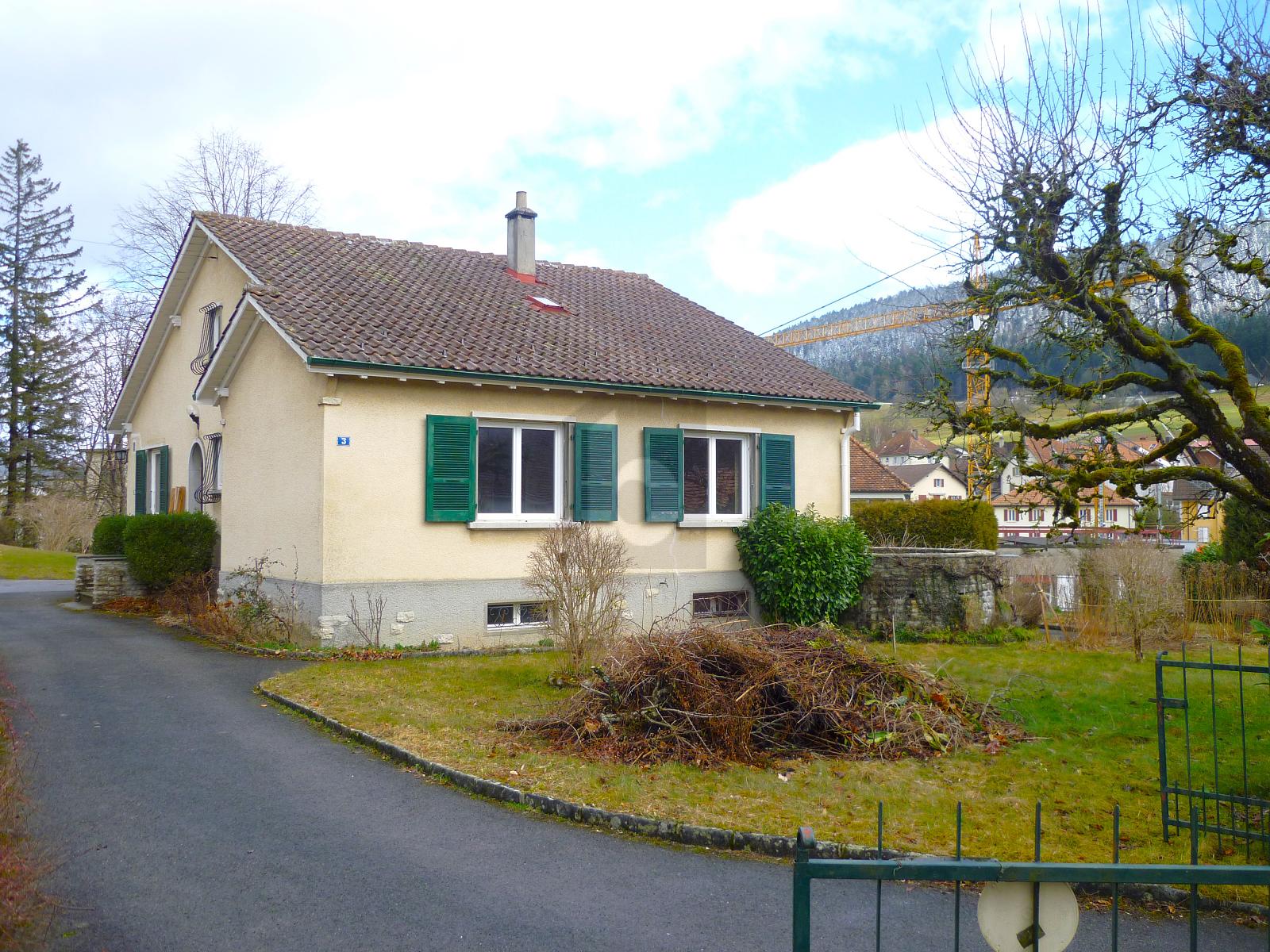 TERRAIN CONSTRUCTIBLE AVEC POTENTIEL INVESTISSEUR - 3