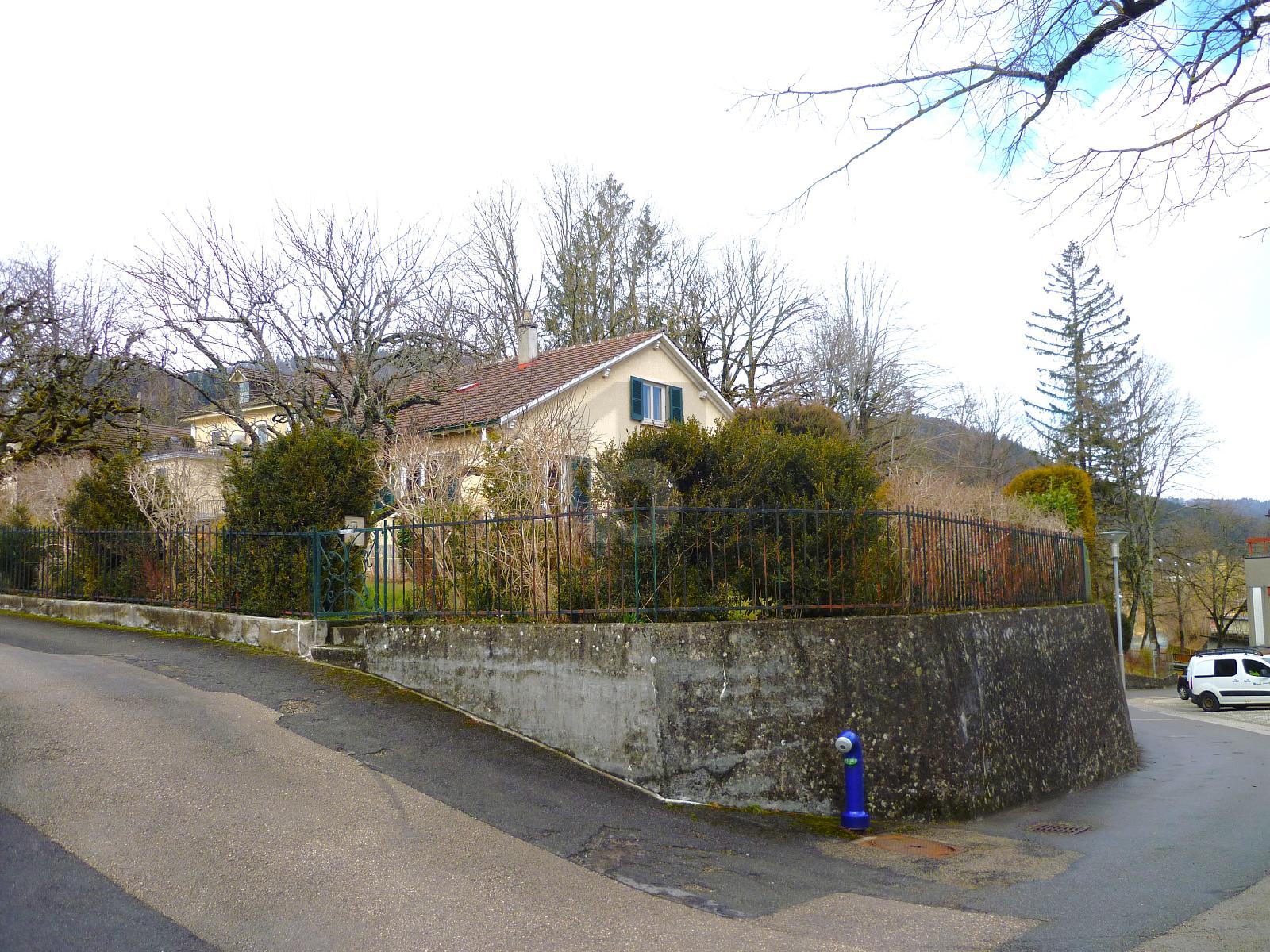 TERRAIN CONSTRUCTIBLE AVEC POTENTIEL INVESTISSEUR - 4
