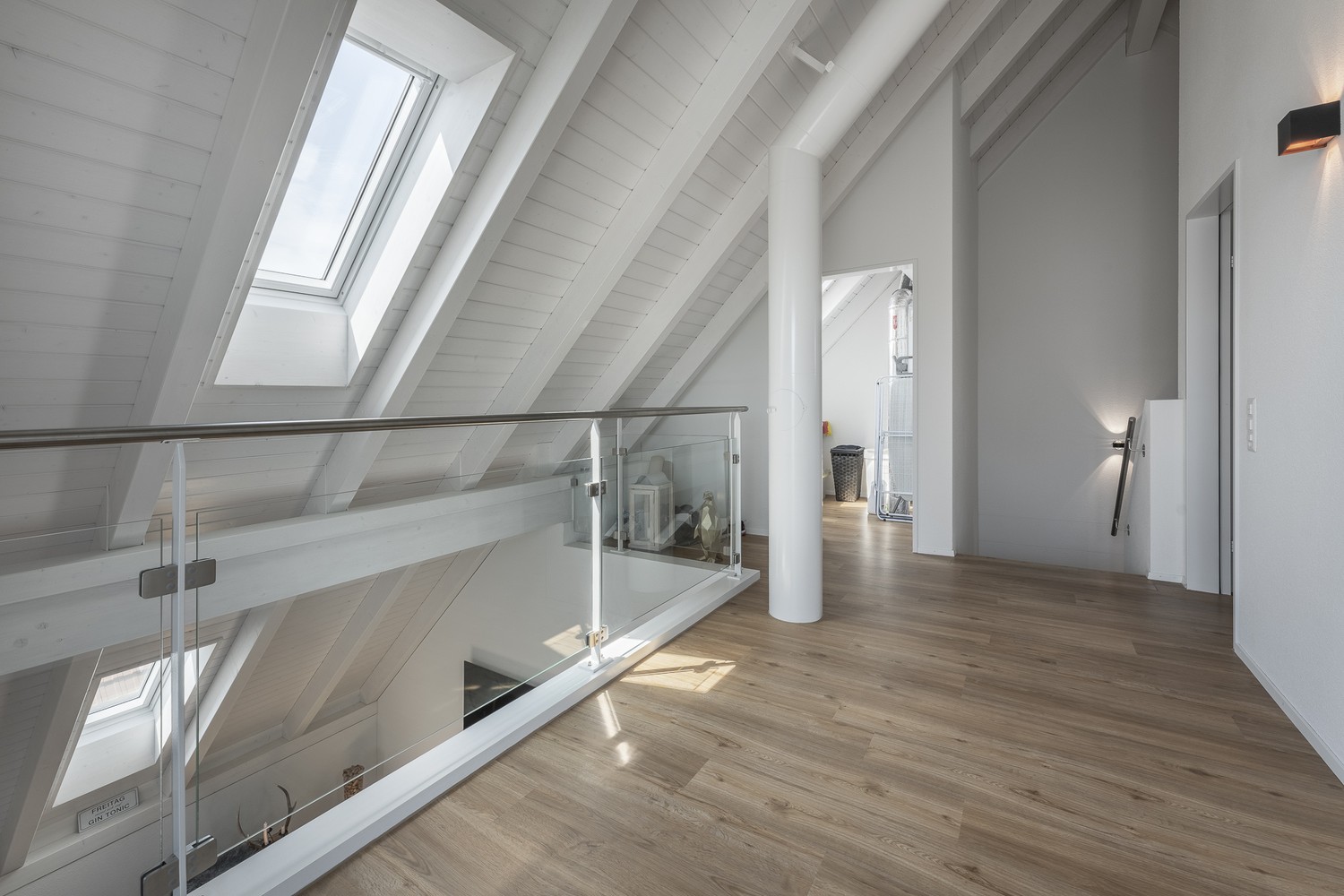 Exklusive 4.5-Zimmer-Maisonettewohnung mit Stil! - 11