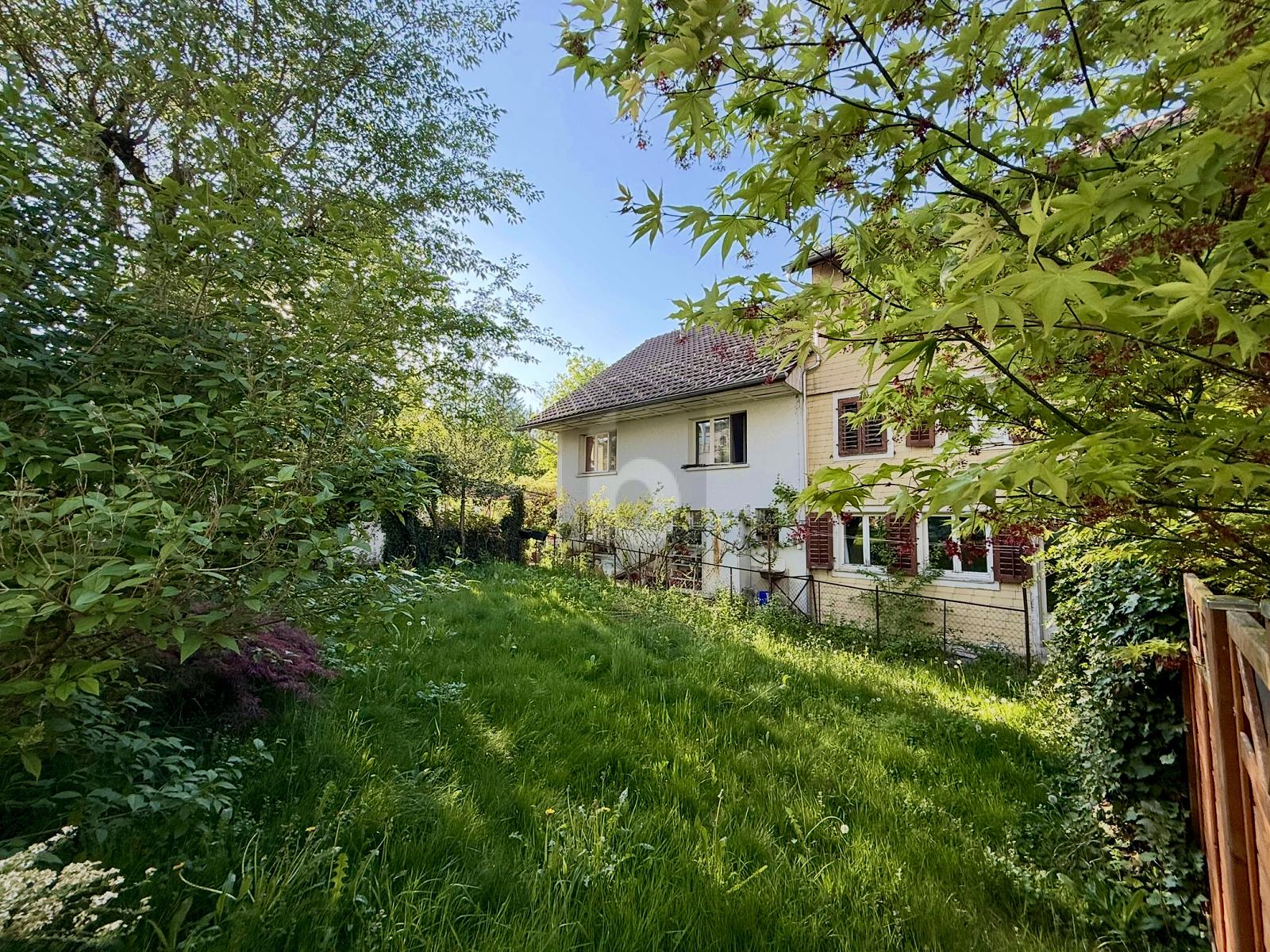 TOLLE SANIERUNGSCHANCE, MIT VIEL PLATZ - 2