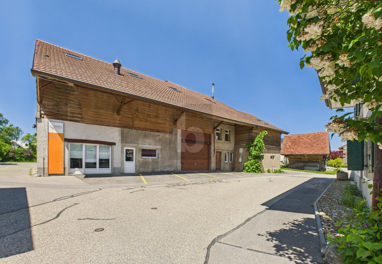 GRANGE AVEC ESPACE ESCALADE ET RENDEMENT TOP ! - 0