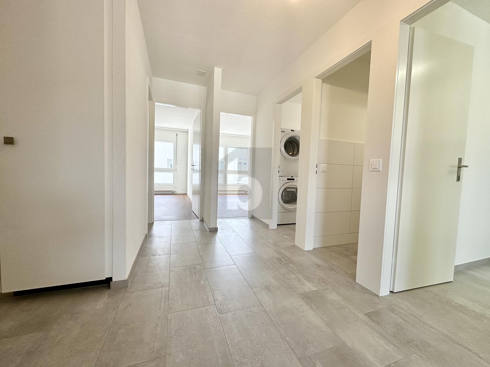 RENOVIERT MIT BALKON UND INDOOR-POOL - 2