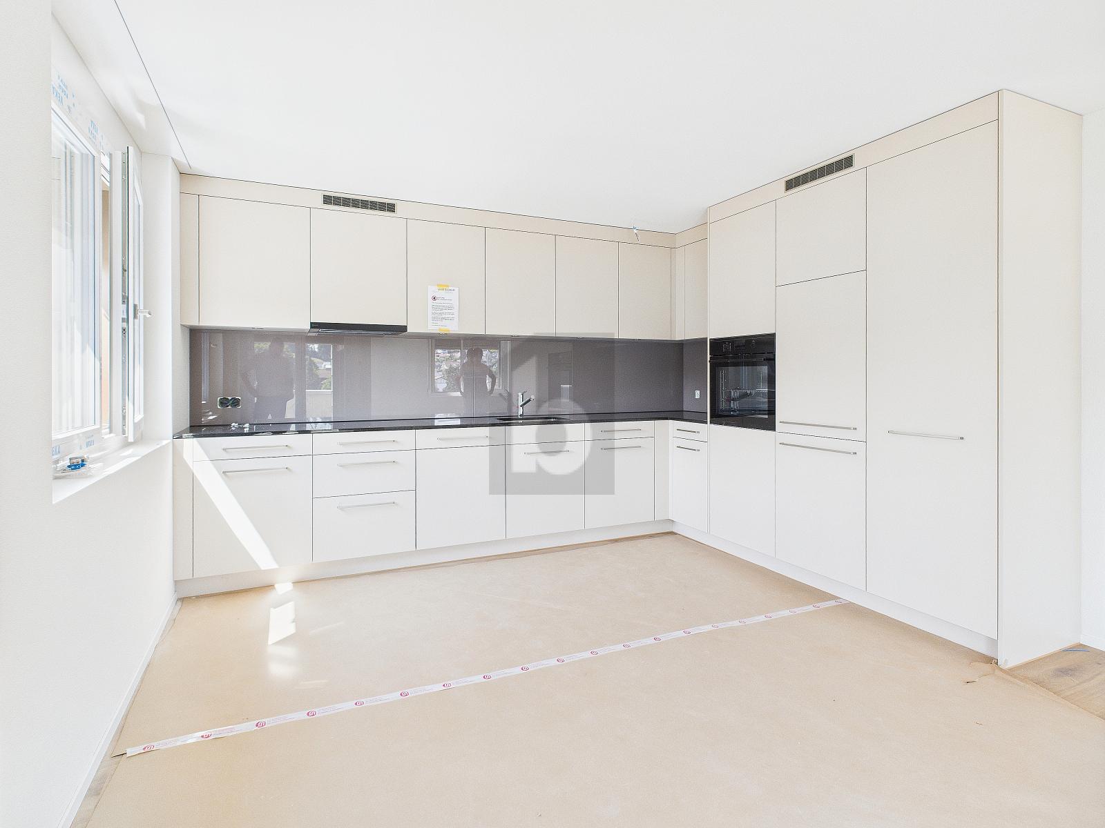 MODERNER UND GROSSZÜGIGER NEUBAU - 1