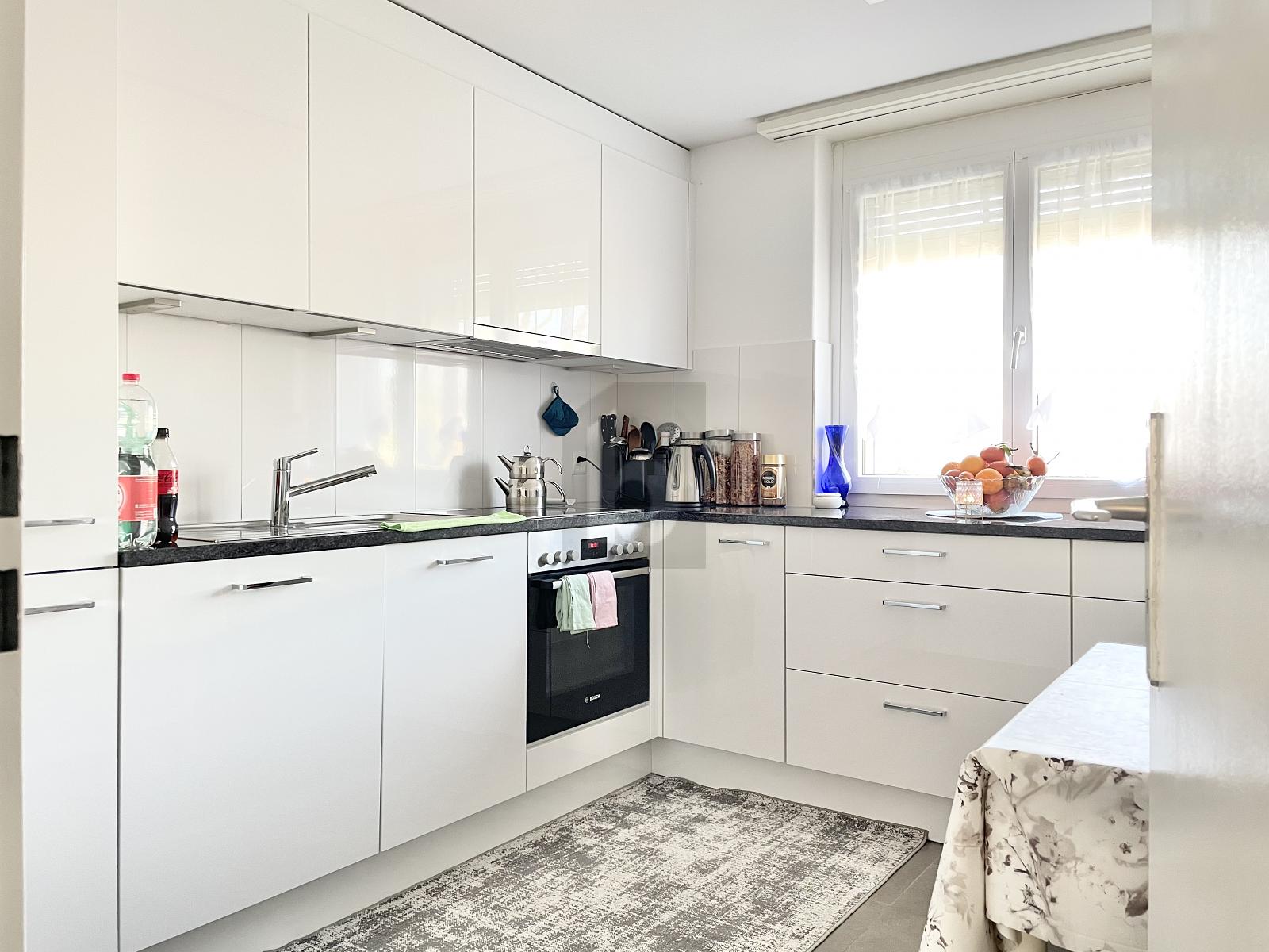 FRISCH RENOVIERT, MIT GROSSEM BALKON, AN GUTER LAGE - 3
