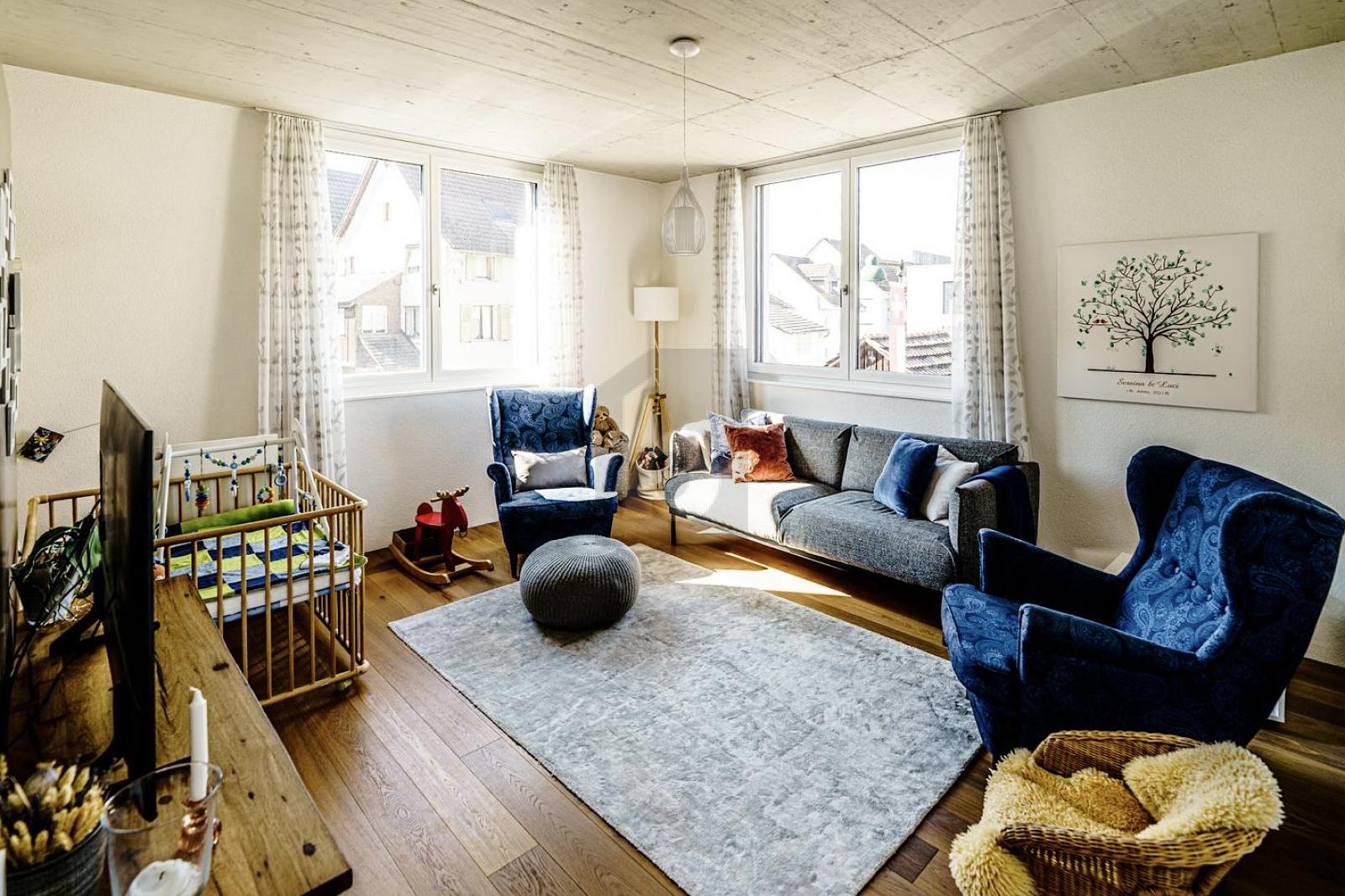 MODERN MIT BALKON UND LOGGIA - 1