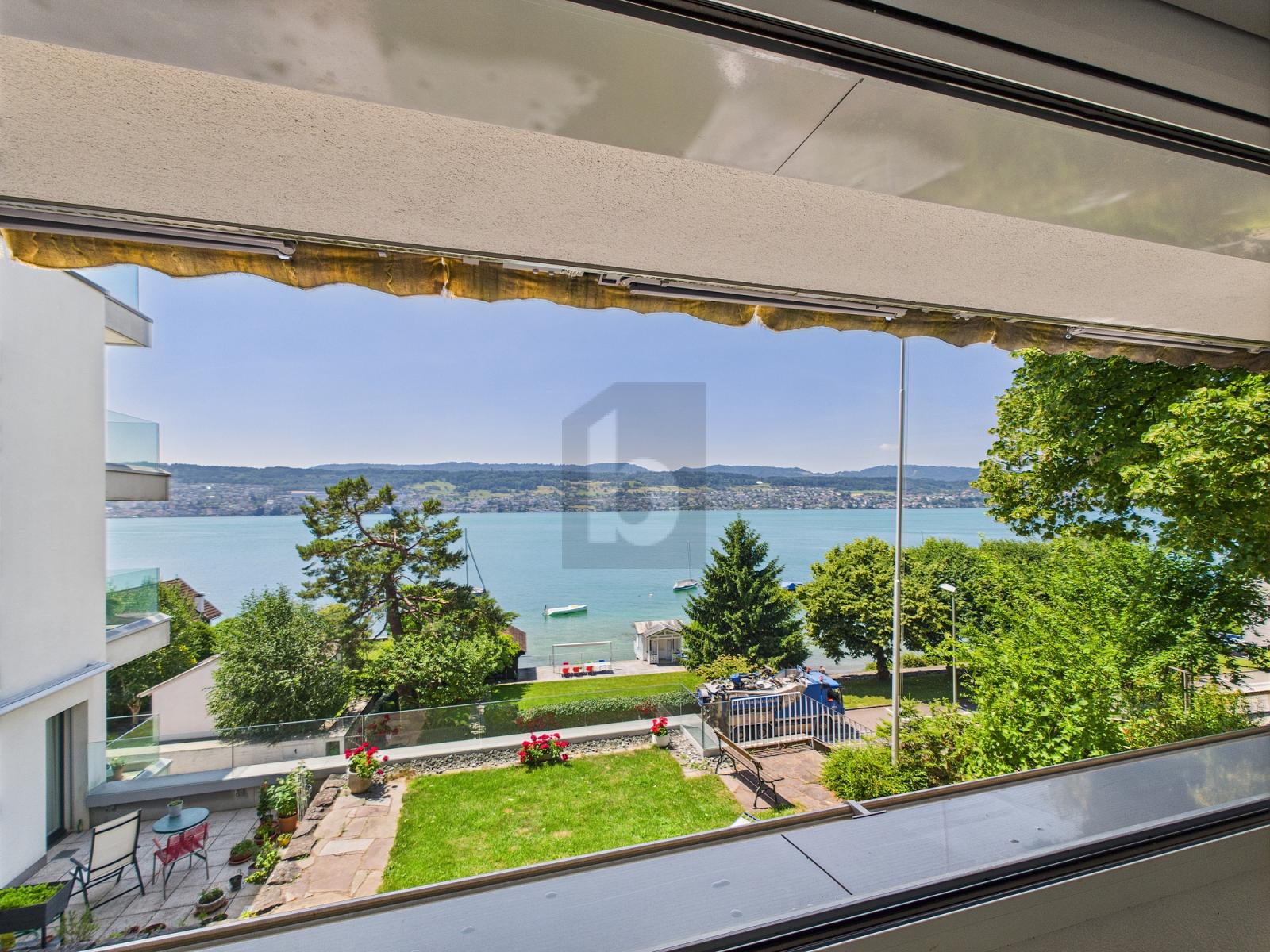 WOHNEN MIT SEEBLICK UND GESCHICHTE - 0