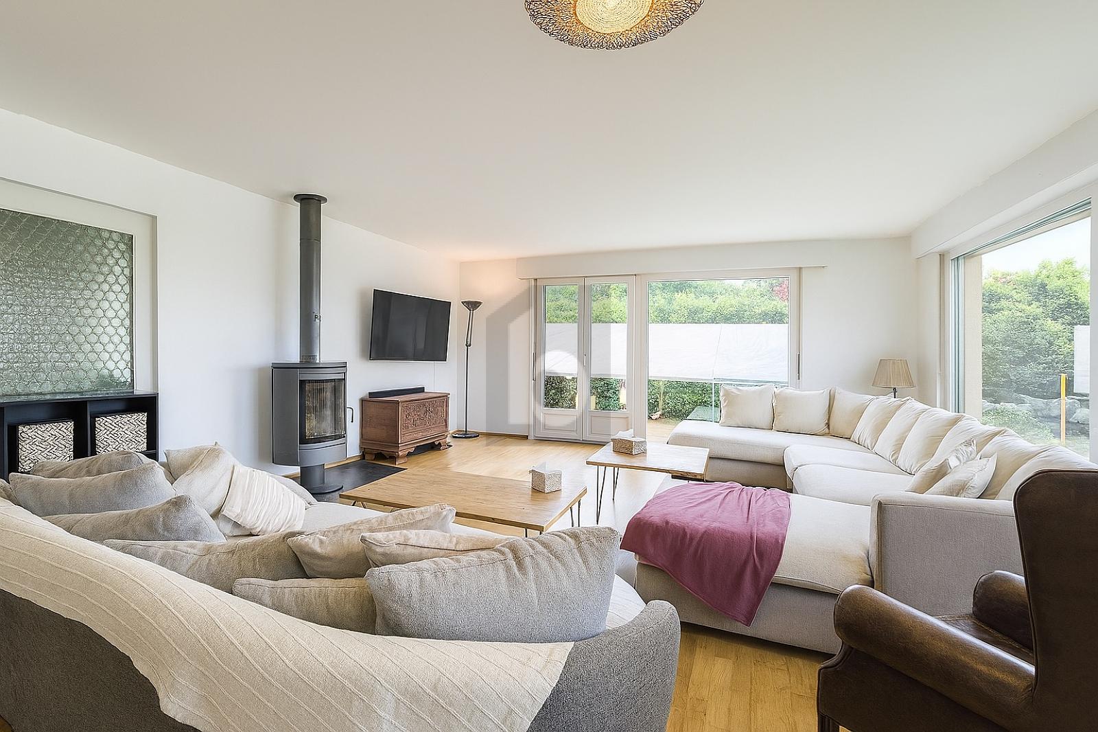SPACIEUSE VILLA INDIVIDUELLE AVEC PISCINE - 2