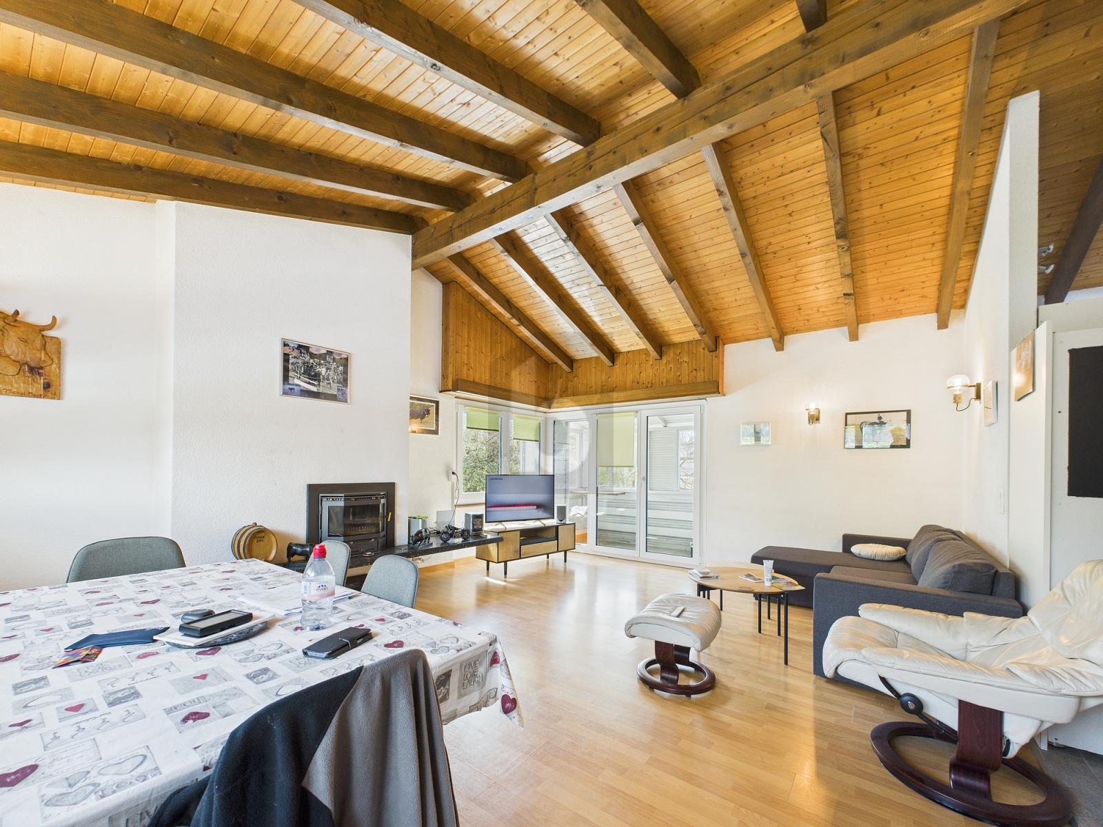 MAISON AVEC UN APPARTEMENT INDÉPENDANT - 3