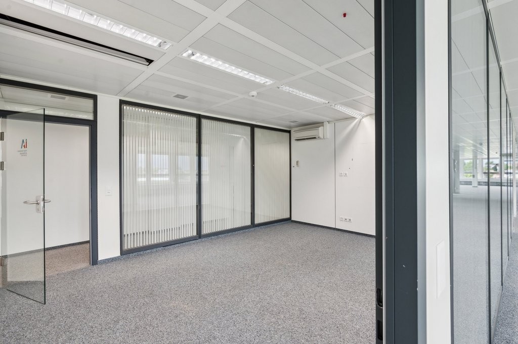 "Attraktiver Büroraum in Rotkreuz" - 8