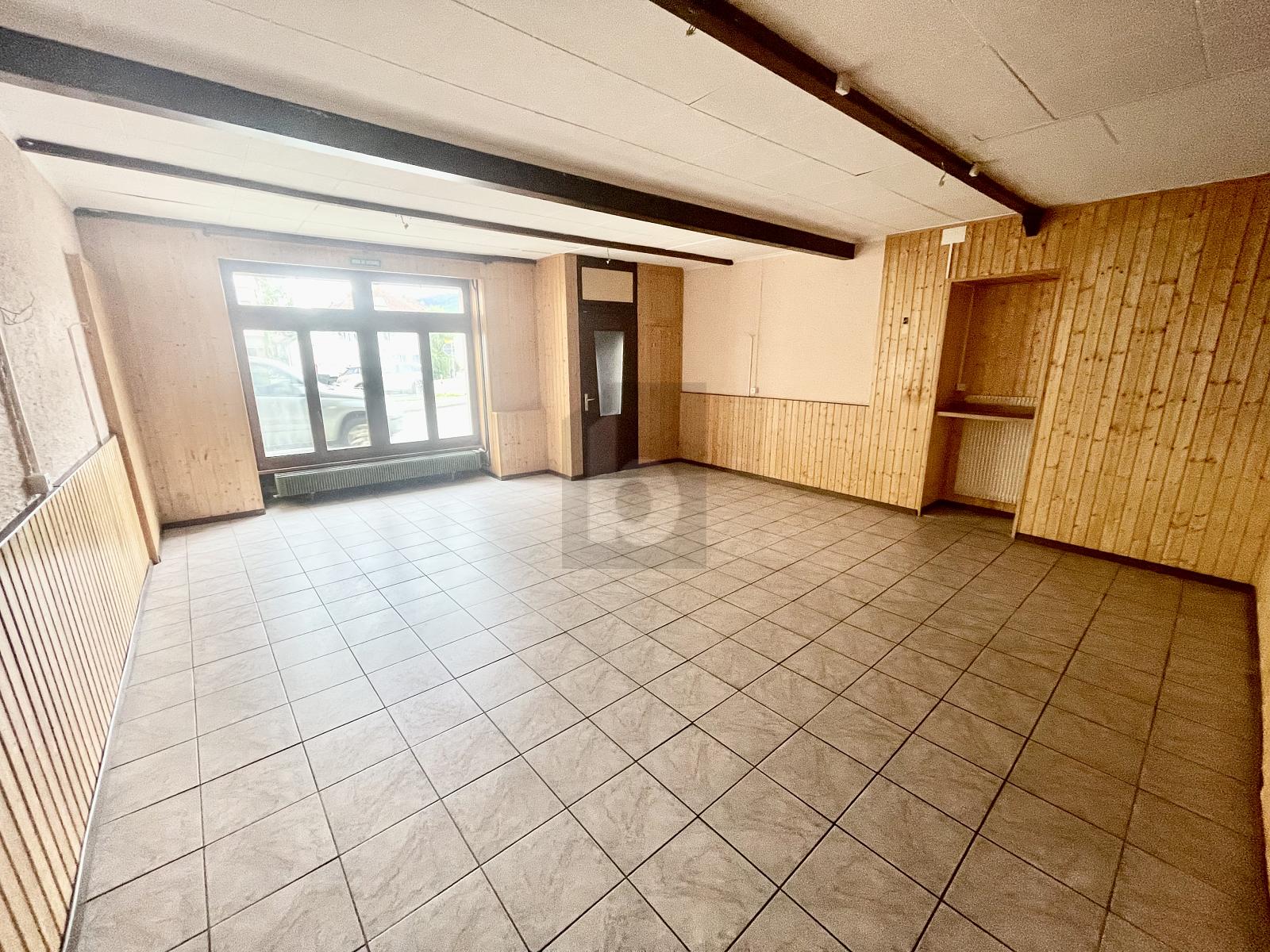 BELLE OPPORTUNITÉ POUR RÉNOVATION OU PROMOTION - 3