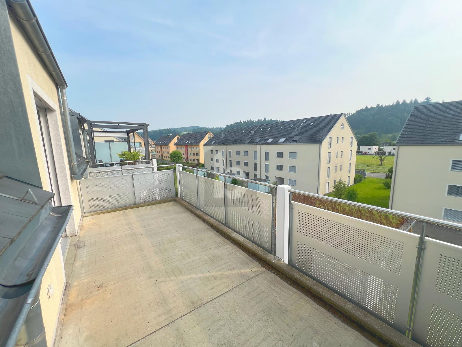 FAMILIENFREUNDLICH MIT SONNIGEM BALKON! - 0