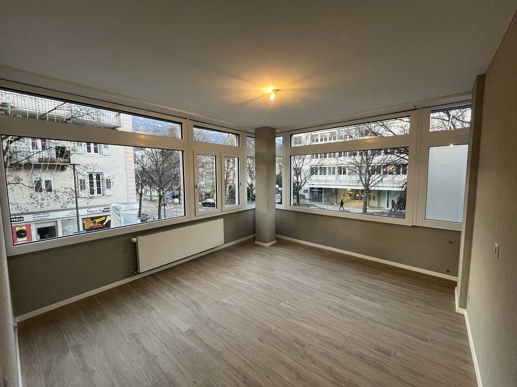 A LOUER - NEUF - Appartement de 3 pièces en plein centre de Sion - 5