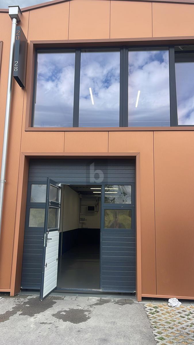 ATELIER BOX SUR 2 ÉTAGES - 0