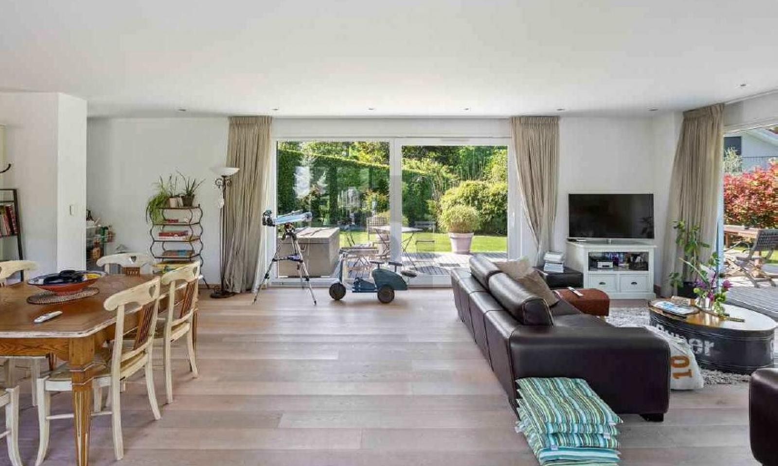 MAGNIFIQUE SPACIEUSE AVEC GRAND JARDIN - 2
