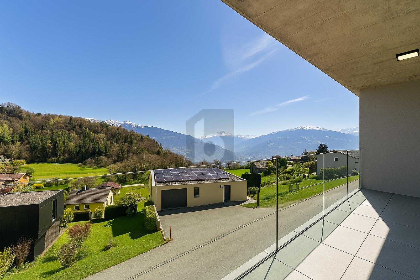 MAISON MODERNE AVEC ASCENSEUR ET PANORAMA - 0