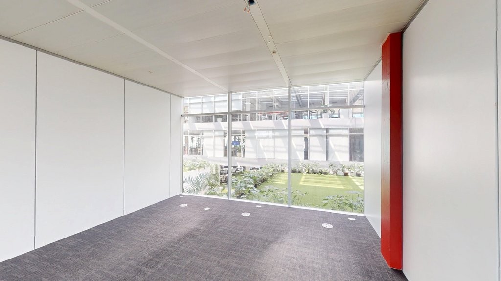 Bureau moderne dans un quartier en plein essor ! - 5