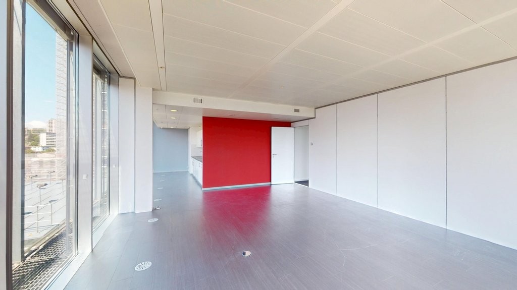 Bureau moderne dans un quartier en plein essor ! - 7