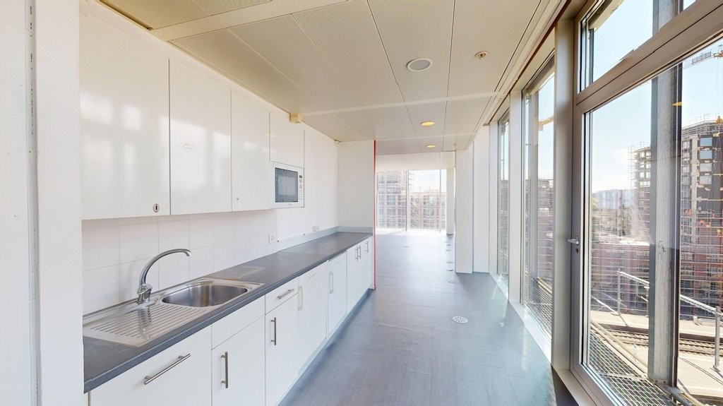Bureau moderne dans un quartier en plein essor ! - 8