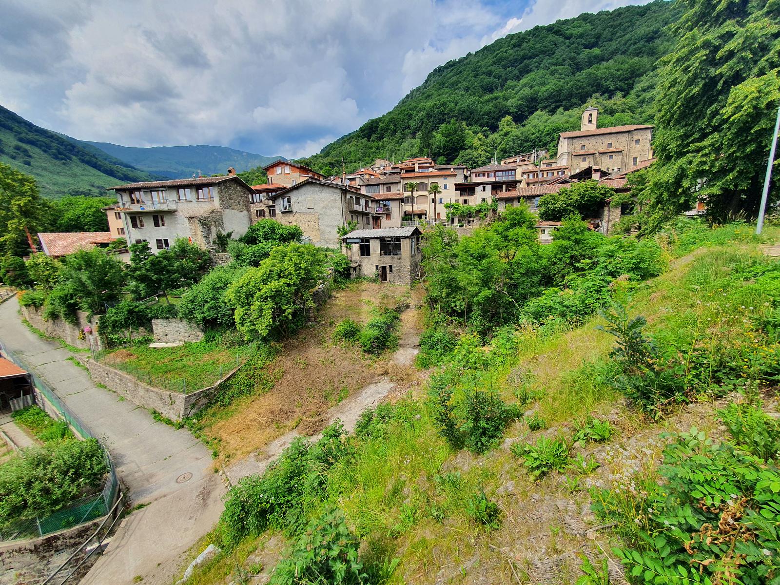 RUSTICO CON GIARDINO - 0