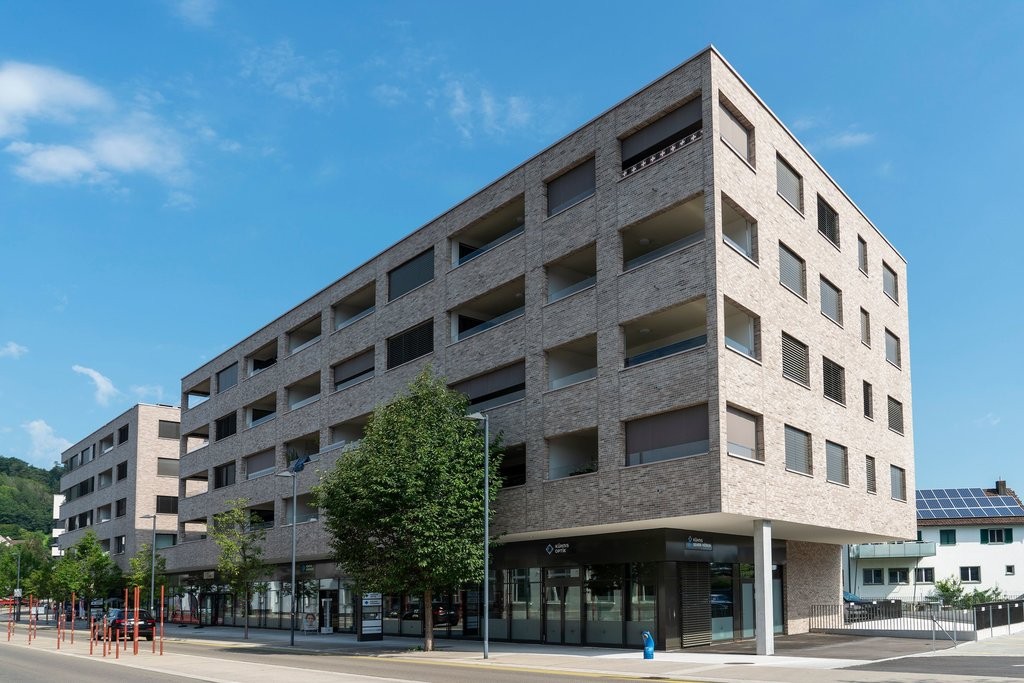Auto-Einstellplatz zu vermieten - 0