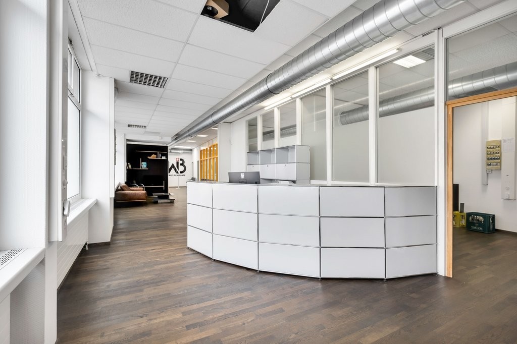 Praxis- oder Bürofläche an zentraler Lage - ca. 170 m2 - 3