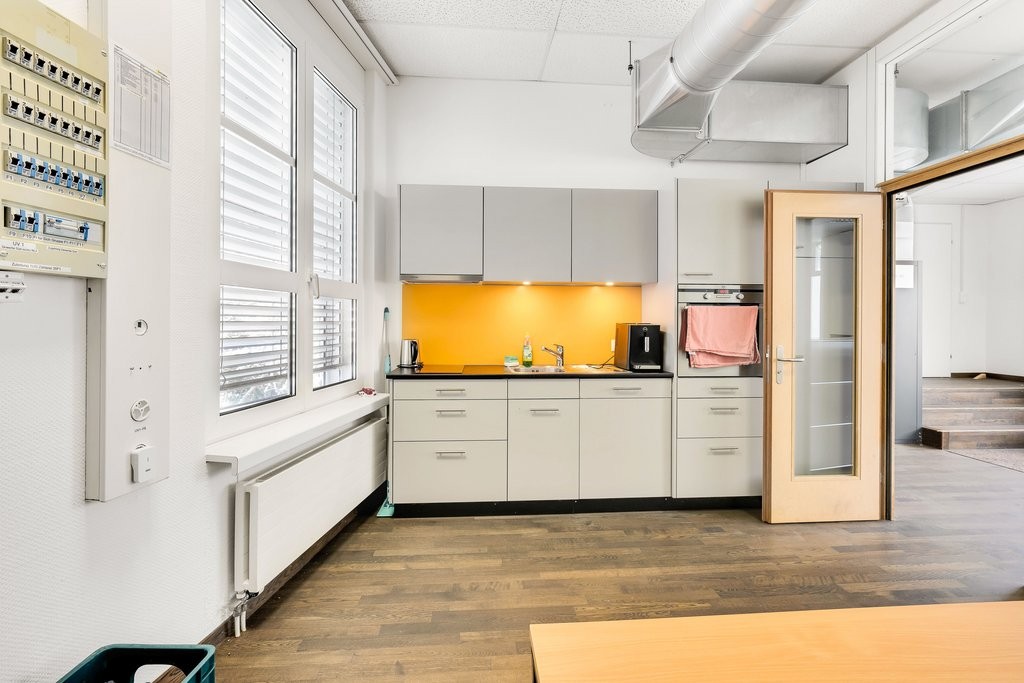 Praxis- oder Bürofläche an zentraler Lage - ca. 170 m2 - 9
