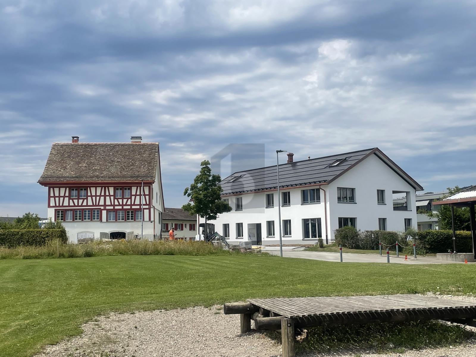 ALTBAU MIT MODERNER ARCHITEKTUR - 0